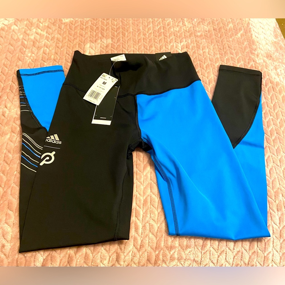 Blue/ black 7/8 fitted tights. NWT